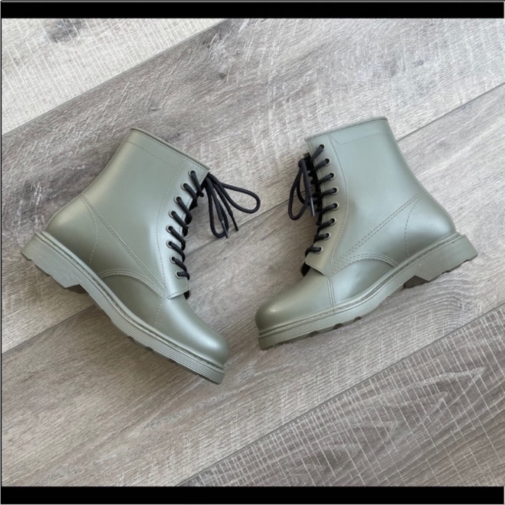 Qupid Melbourne Khaki Matte Rain Boot in Olive